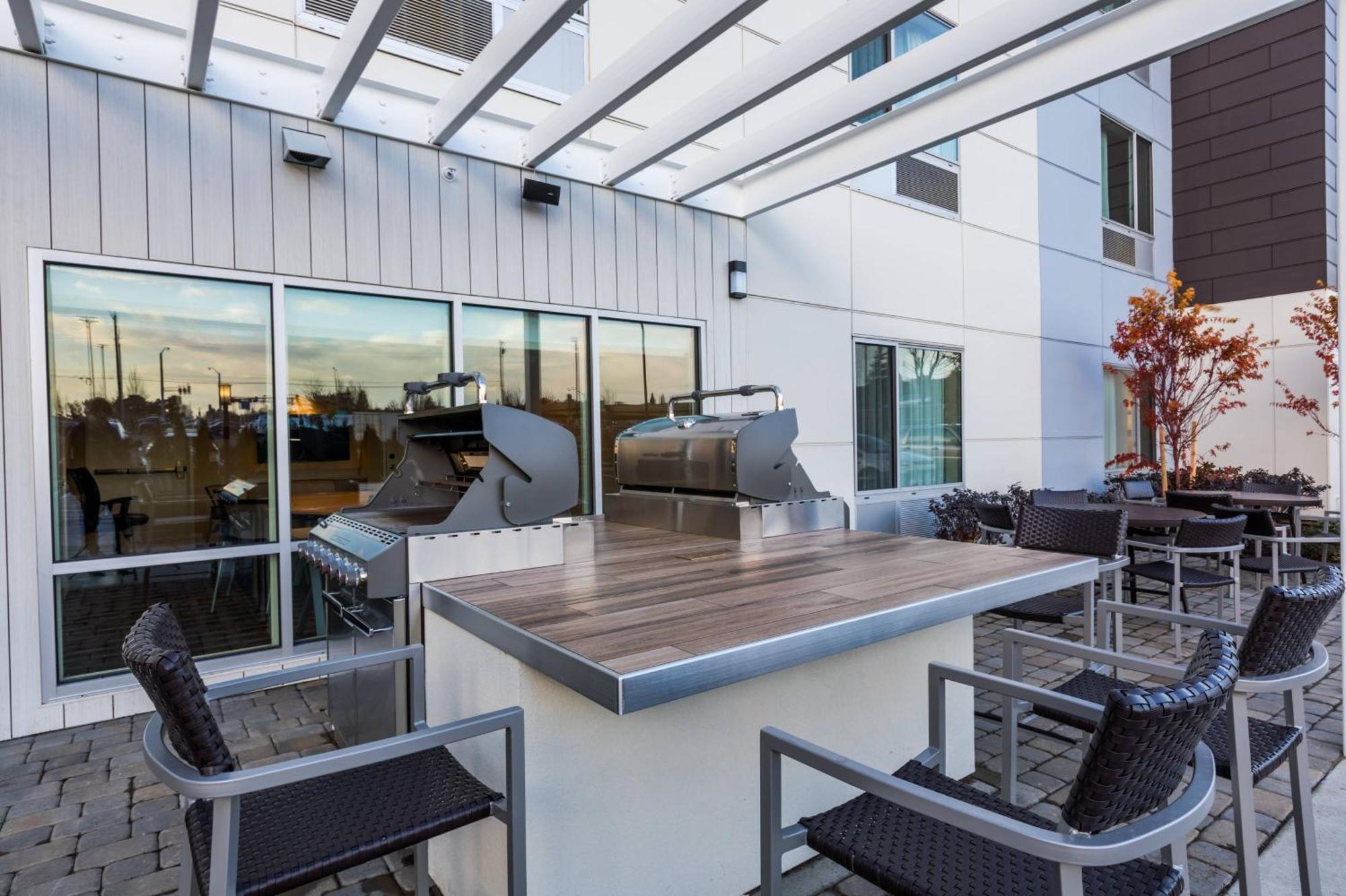 Towneplace Suites By Marriott Portland Beaverton Buitenkant foto
