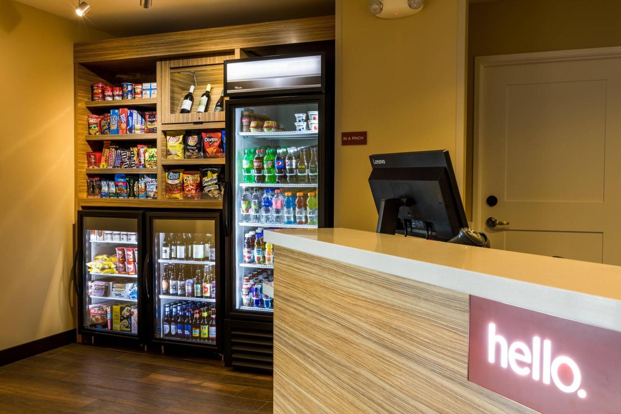 Towneplace Suites By Marriott Portland Beaverton Buitenkant foto